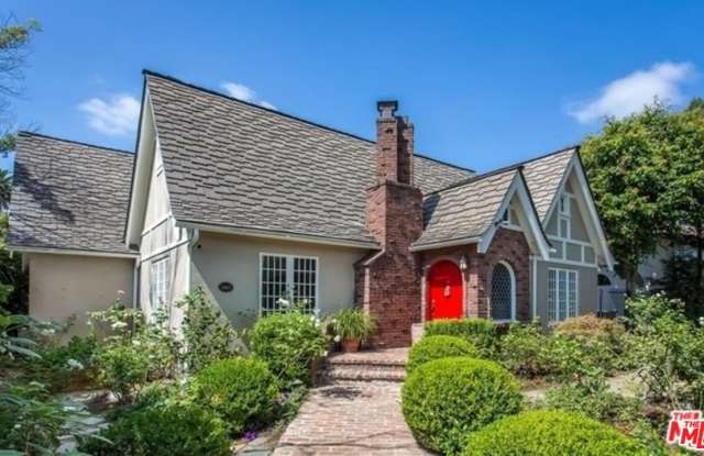 1003 North ORLANDO Avenue Gallery 2