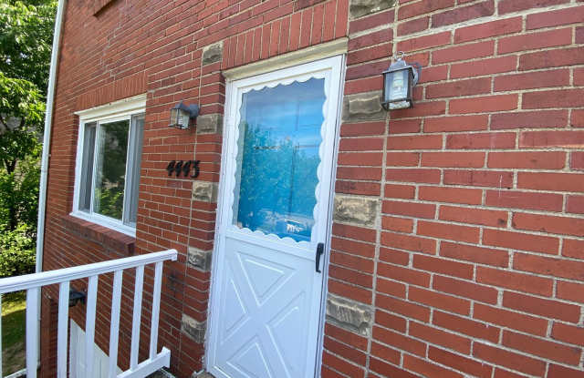 Spacious Three Bedroom in Baldwin-Whitehall School District photos photos