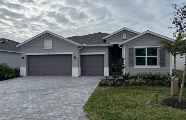 8535 St Kitts Cir photos photos