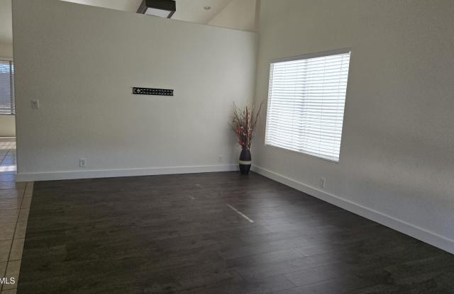 5153 W Wescott Drive Gallery 4