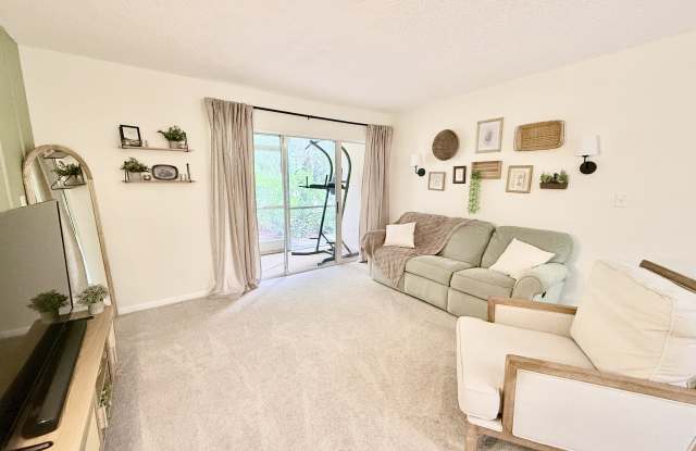 1649 Sunny Brook Lane Gallery 2