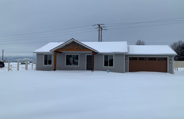 867 W Cutthroat Ct - 867 W Cutthroat Ct, Post Falls, ID 83854