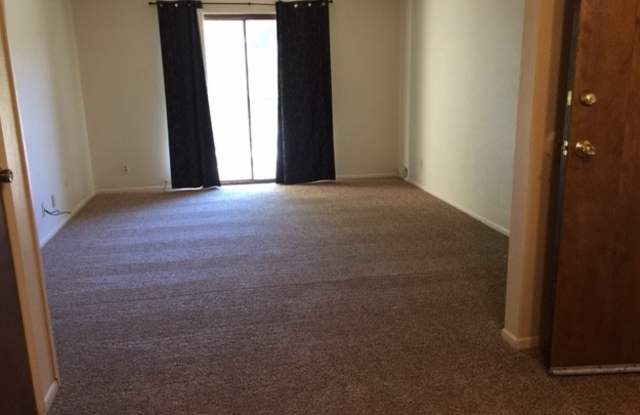 809 Pine St Apt D photos photos