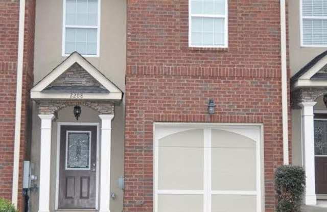 Beautiful Townhome in Augusta Gallery 1