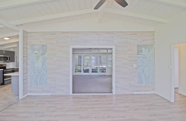 4/2.5/2 Home in Kaneohe - Ideal Location - Beautiful Upgrades Gallery 3