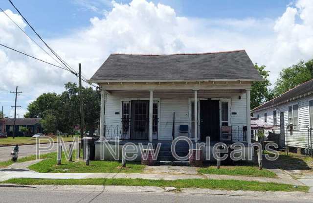 1776 N Miro St photos photos
