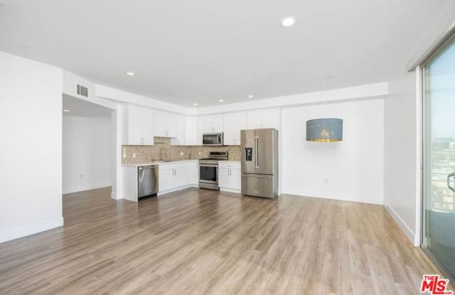 1101 S Harvard Blvd unit: 505 photos photos