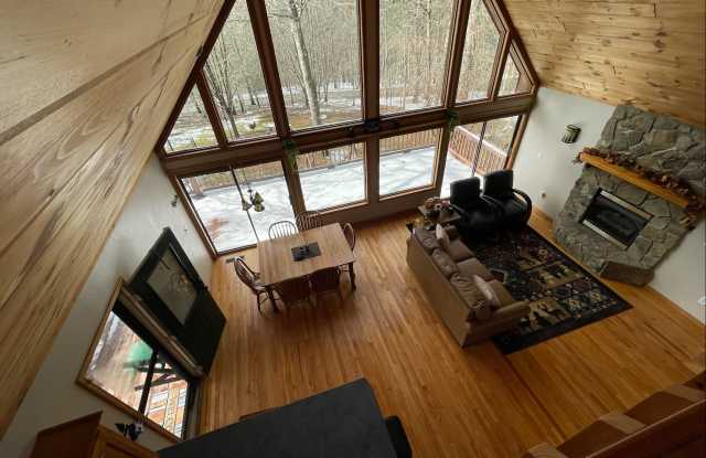 6 John Laurel Drive Gallery 3