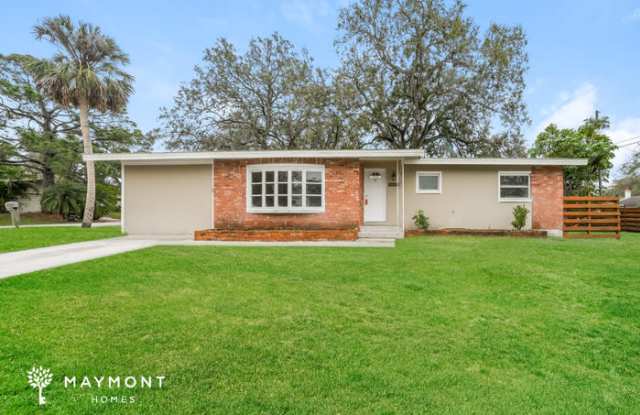 3711 Pinellas Avenue photos photos