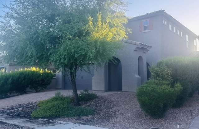 13914 North Flaxleaf Place Gallery 2