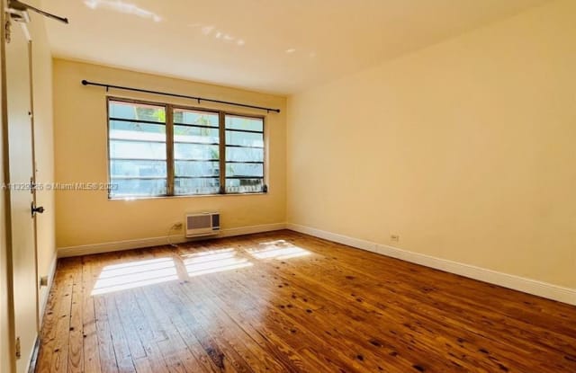 1141 Meridian Ave - 1141 Meridian Avenue, Miami Beach, FL 33139