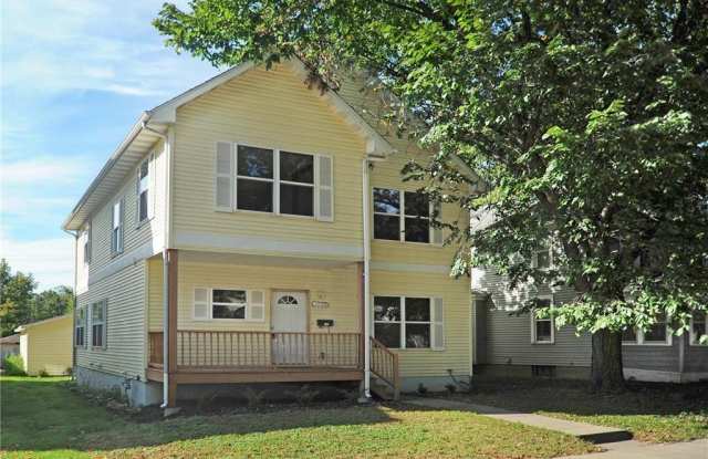 1065 23rd Avenue SE photos photos