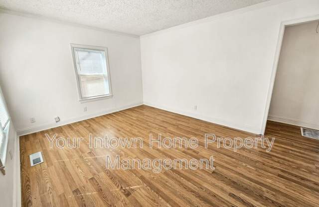183 Clay St SE Gallery 2