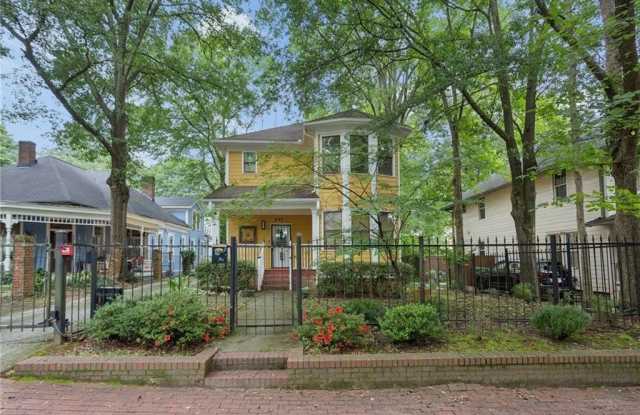649 Peeples Street SW photos photos