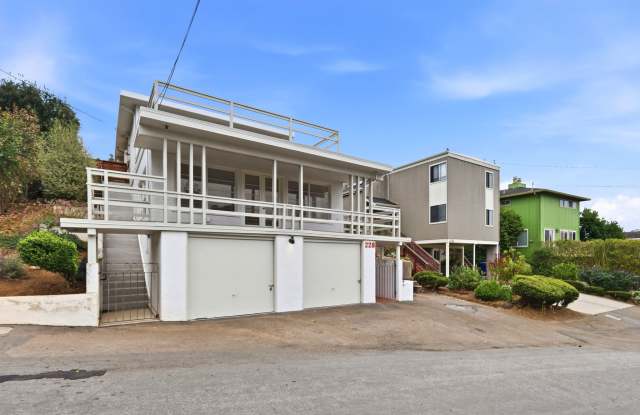 228 Altivo Avenue Gallery 3