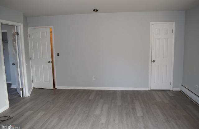 901 LAUREL Street unit: Apartment #1 photos photos