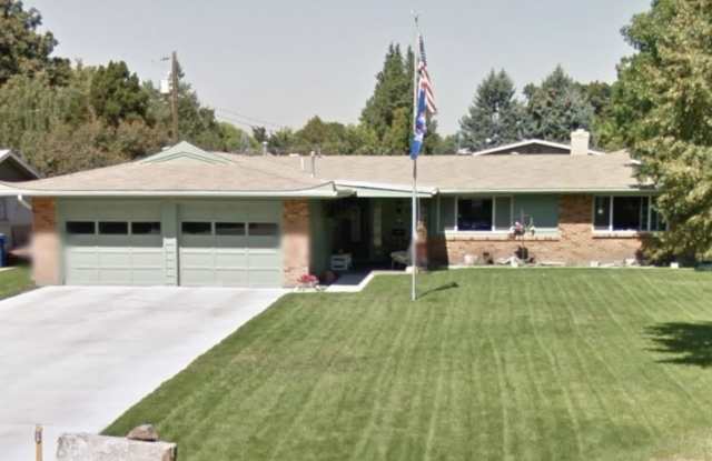 2821 Pauley Loop photos photos