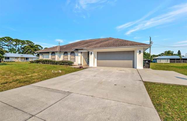 1321 SE Airoso Blvd - 1321 Southeast Airoso Boulevard, Port St. Lucie, FL 34983