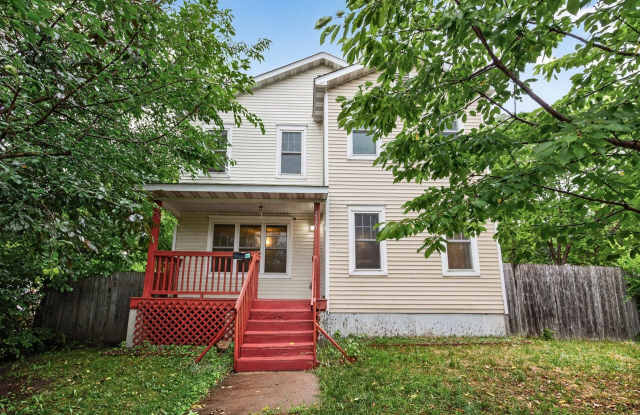 2321 Lyndale Avenue N Gallery 2