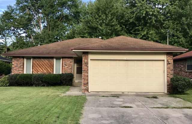 3 bedroom - 1.5 bathroom home in SE Springfield GREAT LOCATION! Gallery 1