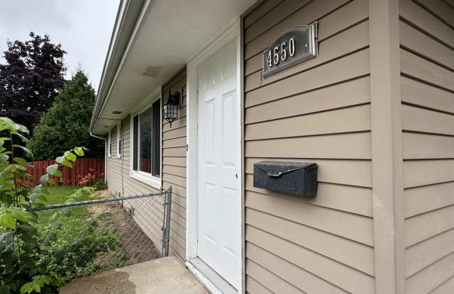 4550 Douglas Dr N photos photos