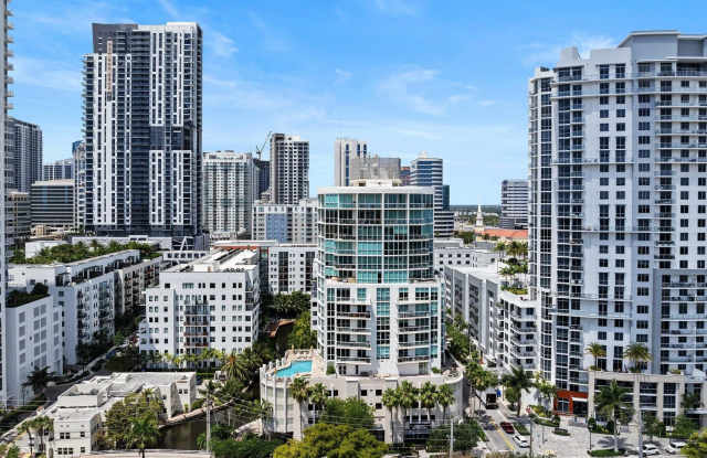 111 SE 8th Avenue - 111 Southeast 8th Avenue, Fort Lauderdale, FL 33301