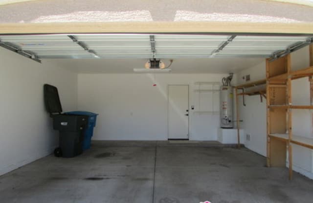 19824 N 34th Plaza - 19824 North 34th Place, Phoenix, AZ 85050