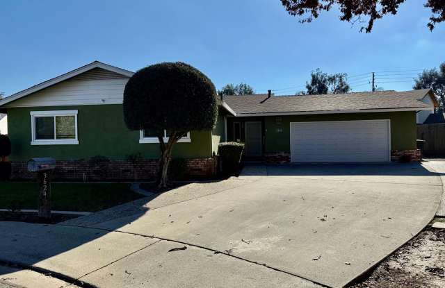 Single story home in established neighborhood! - 3624 Joanna Drive, Modesto, CA 95355