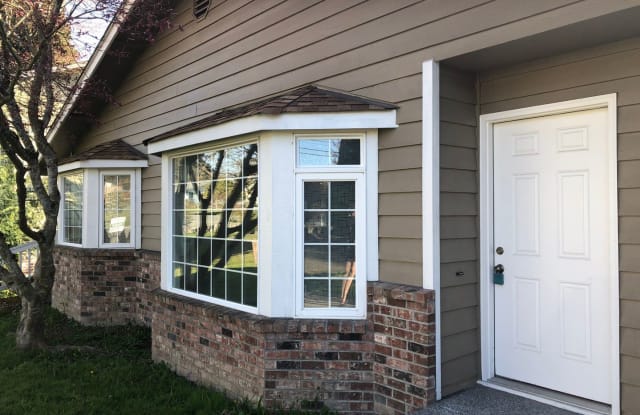 17025 Larch Way Upper Unit - 17025 Larch Way, Martha Lake, WA 98037