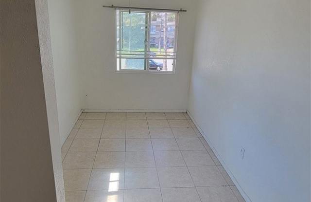 437 W 17th photos photos