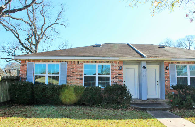 718 South Chappell Hill Street photos photos