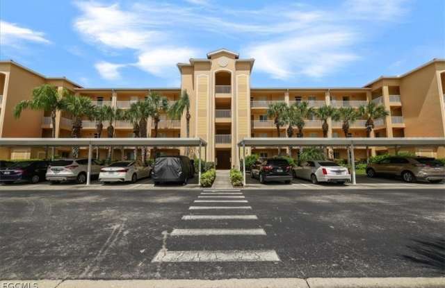 8261 Pathfinder Loop unit: 738 photos photos