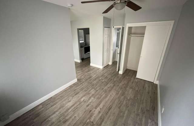 1150 W Blue Heron Boulevard photos photos 1150 W Blue Heron Boulevard photos photos
