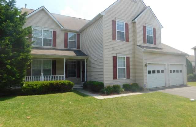 104 N GOVERNOR WAY Gallery 2