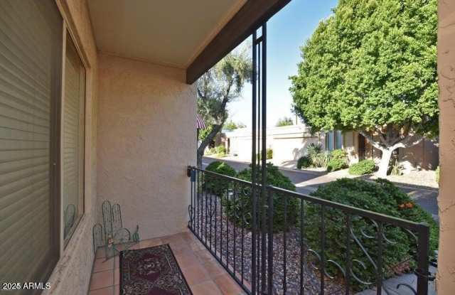 5326 N LAS CASITAS Place Gallery 2
