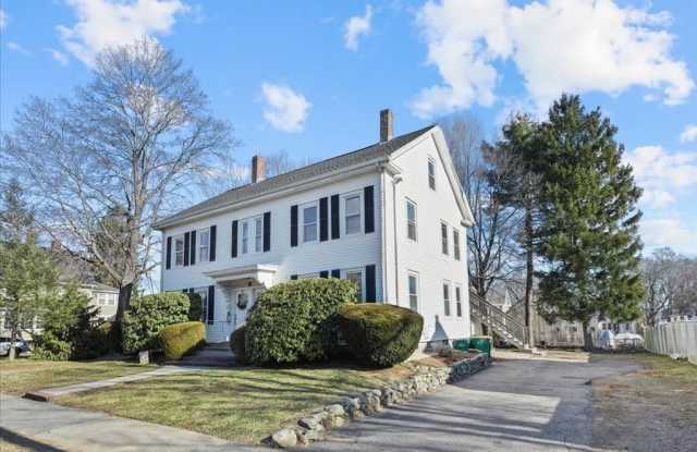 183 Vernon St - 183 Vernon Street, Norwood, MA 02062