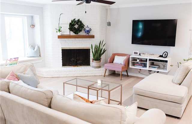 1508 Woodhill DR Gallery 2