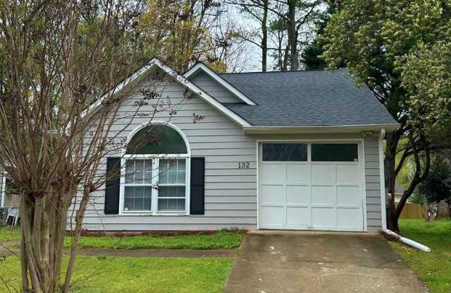 Freshly Renovated 3BR Home with Open Floor Plan  Backyard Retreat - 132 Wakefield Trce, Athens, GA 30605