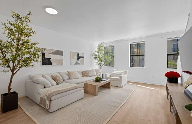 687 Hibiscus Street photos photos