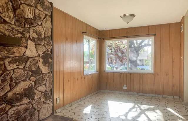 3372 Elaine Dr Gallery 4