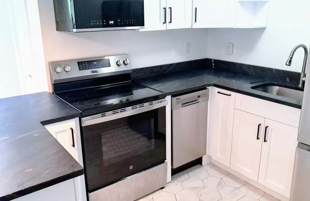 9918 Tenbrook Drive Gallery 4