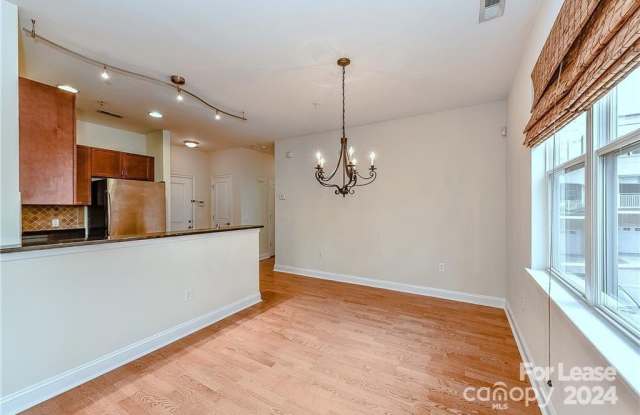 1308 Kenilworth Avenue Gallery 3
