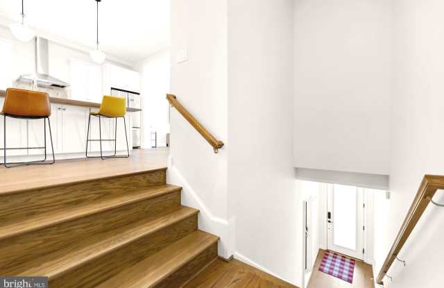 4505 PLATEAU Drive Gallery 2