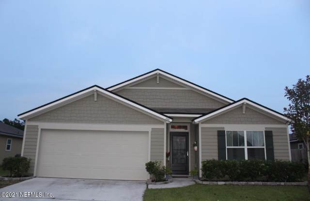 2365 BONNIE LAKES DR - 2365 Bonnie Lake Drive, Green Cove Springs, FL 32043