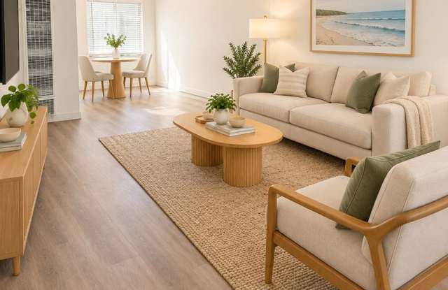 Palm Court Apartments Gallery 4