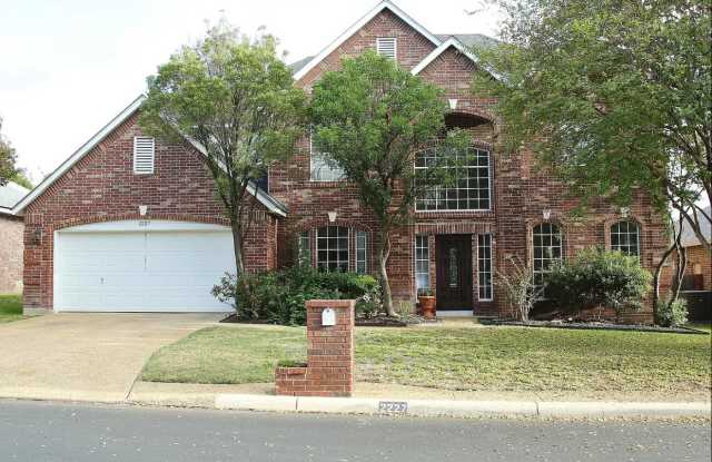 2227 Fawnfield Lane photos photos