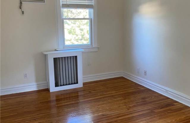 116 Rocklyn Avenue Gallery 3