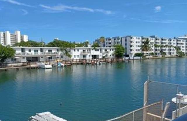 8001 N Crespi Blvd cu-2C, Miami Beach, FL 33141 Gallery 4