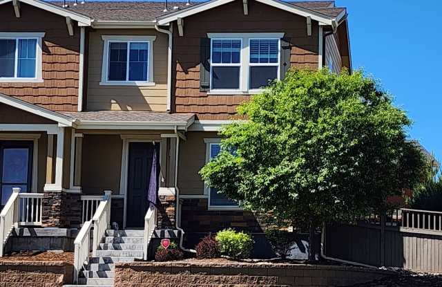 3 bed 2.5 bath Castle Rock Townhome in the Meadows photos photos