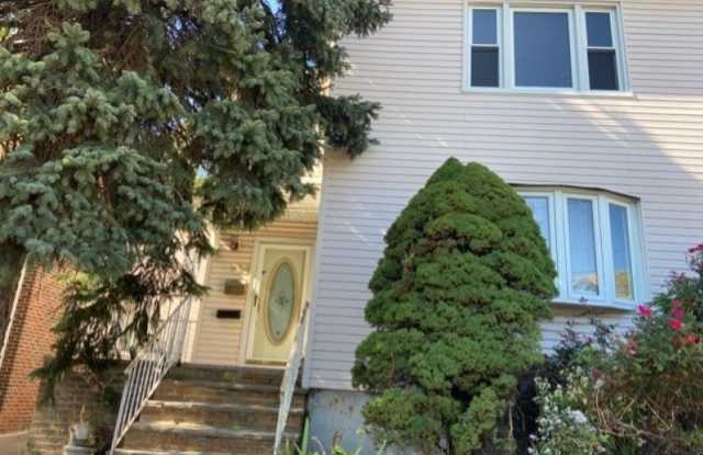 593 Palisade Ave - 593 Palisade Avenue, Cliffside Park, NJ 07010